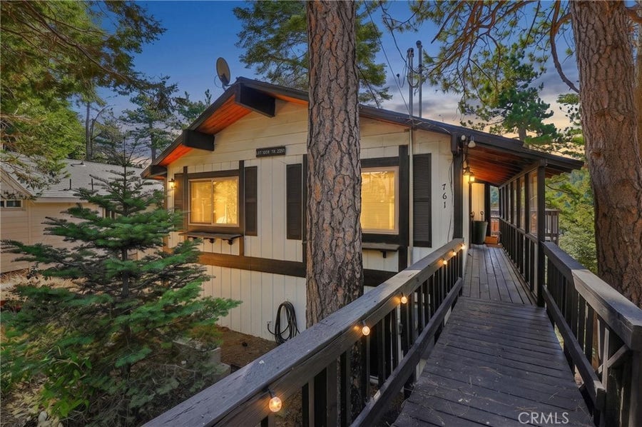 Property photo for 761 W Victoria Court, Lake Arrowhead, CA