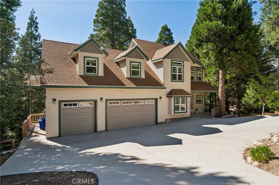 Property photo for 296 Grass Valley, Lake Arrowhead, CA
