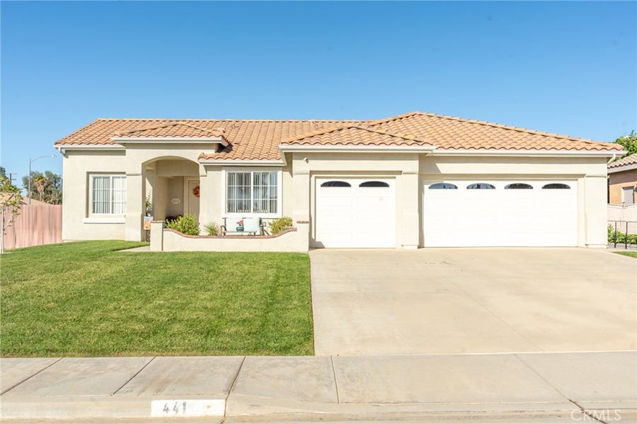 Property photo for 441 Autumn Lane, Banning, CA