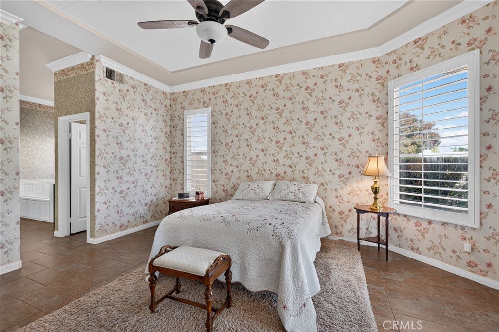 4979 Singing Hills, Banning, CA 92220 MASTER BEDROOM