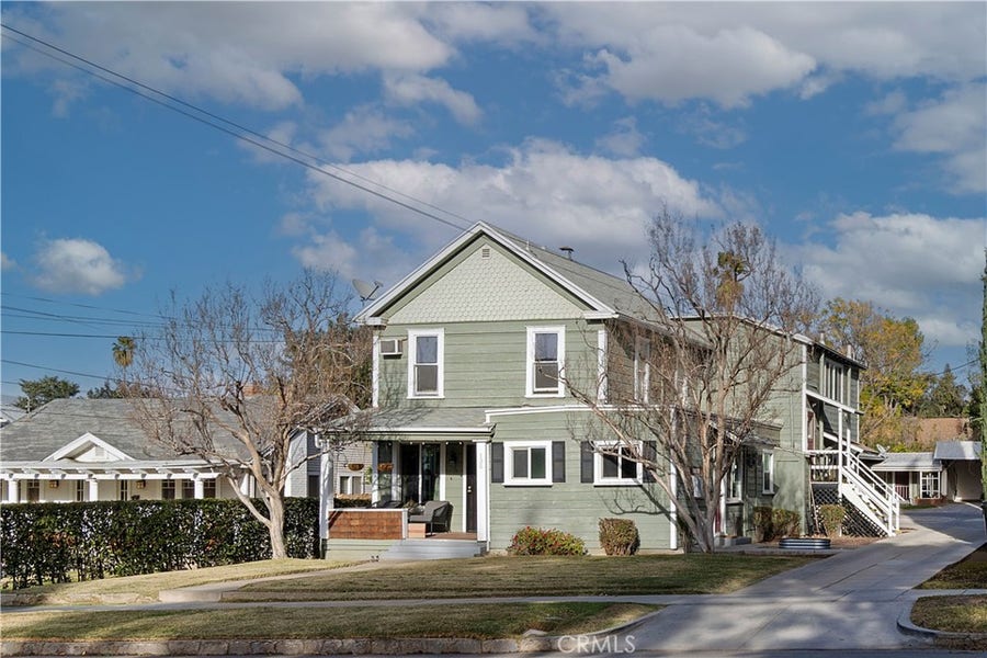 Property photo for 135 S CEnter Street, #4, Redlands, CA
