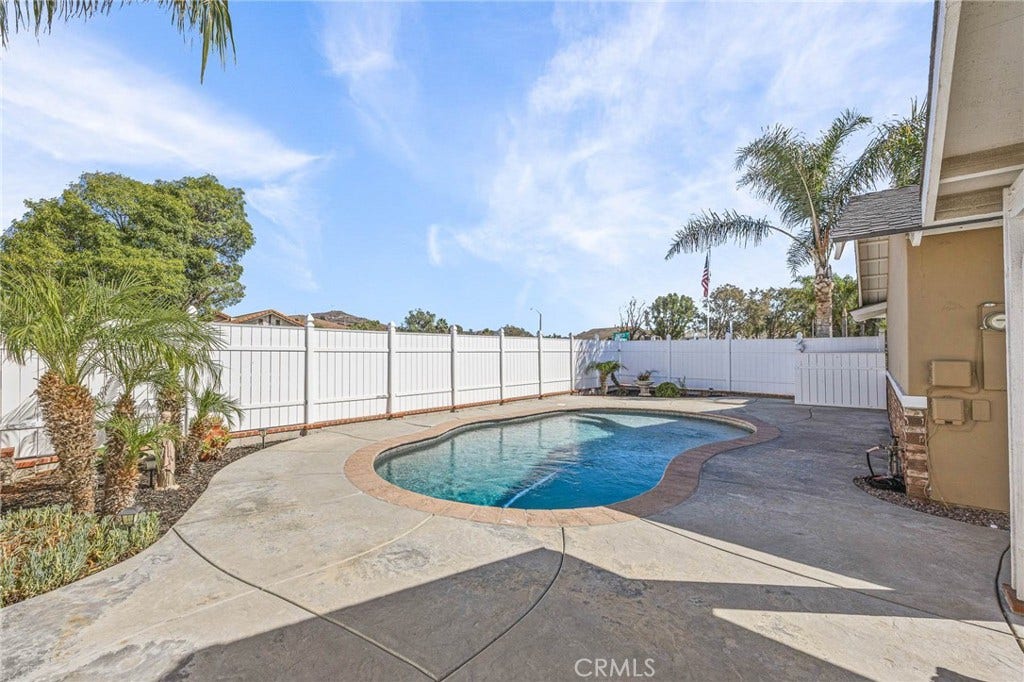 2777 Norco, Norco, CA 92860 Beautiful & Refreshing Pebble Tec finished Pool! Private too! - 2777 Norco Drive