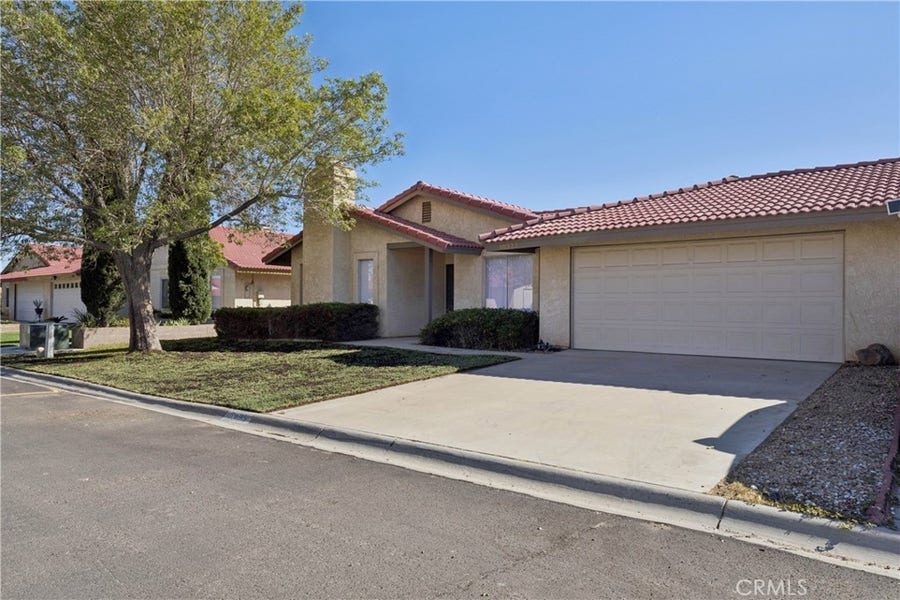 Property photo for 10323 Shahaptain, Hesperia, CA