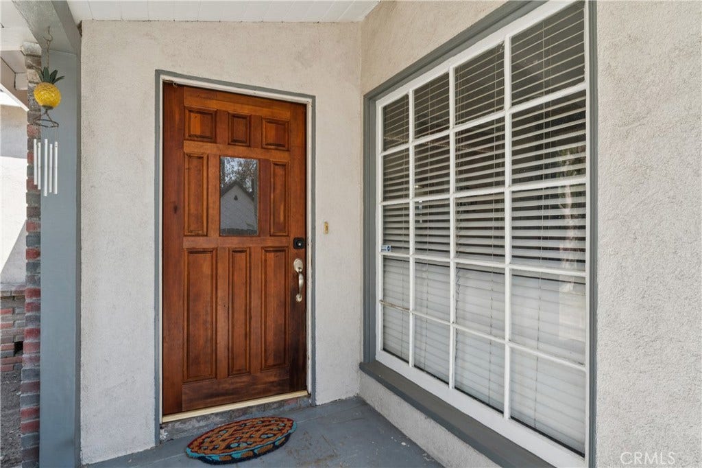 6925 Barton, San Bernardino, CA 92404 6925 Barton, San Bernardino, CA 92404