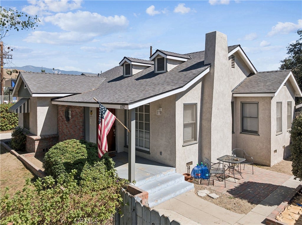 6925 Barton, San Bernardino, CA 92404 6925 Barton, San Bernardino, CA 92404