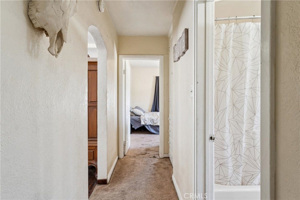 6925 Barton, San Bernardino, CA 92404 6925 Barton, San Bernardino, CA 92404
