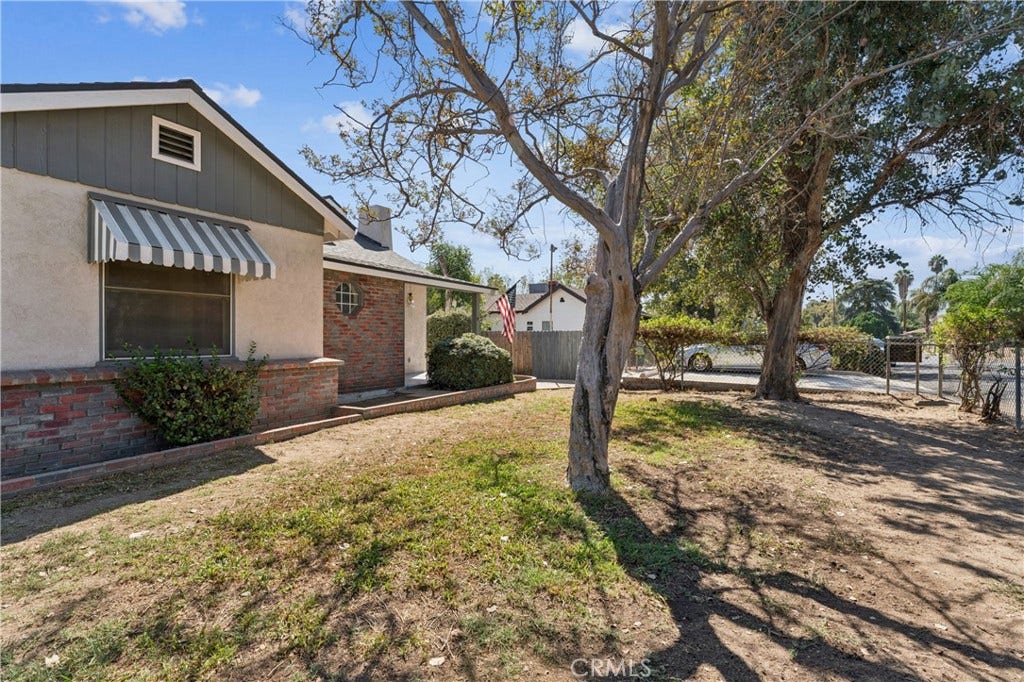 6925 Barton, San Bernardino, CA 92404 6925 Barton, San Bernardino, CA 92404