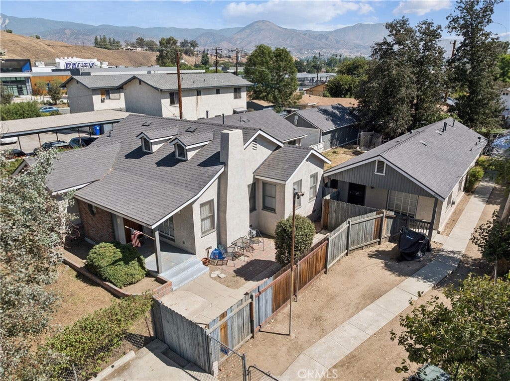 6925 Barton, San Bernardino, CA 92404 6925 Barton, San Bernardino, CA 92404