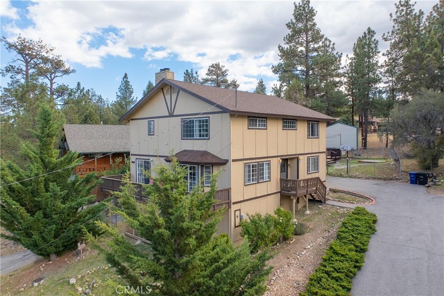 Property photo for 1310 Malabar Way, Big Bear City, CA