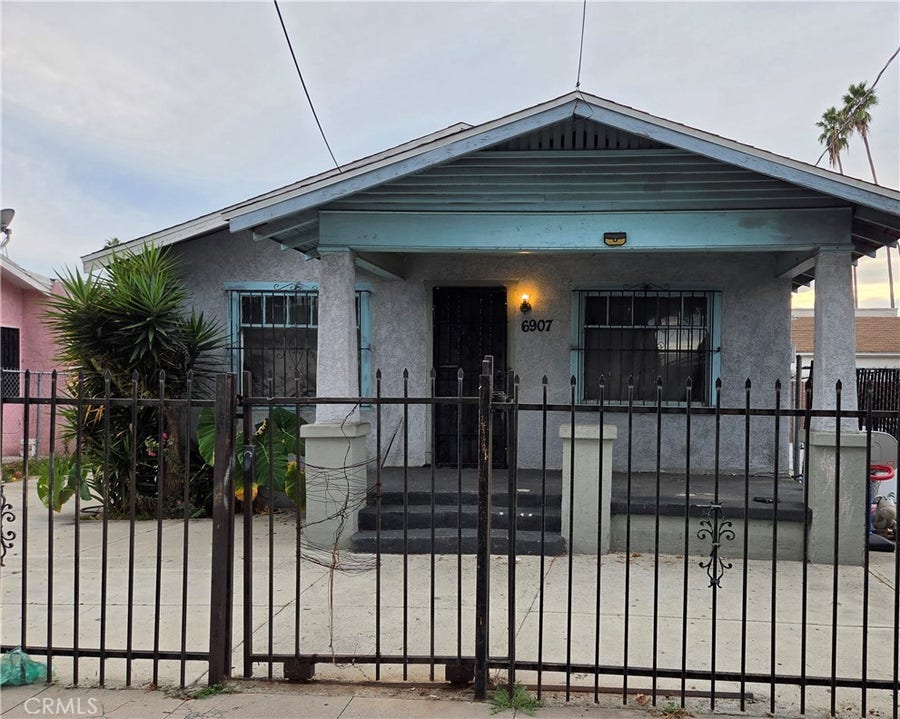 Property photo for 6907 Menlo Street, Los Angeles, CA
