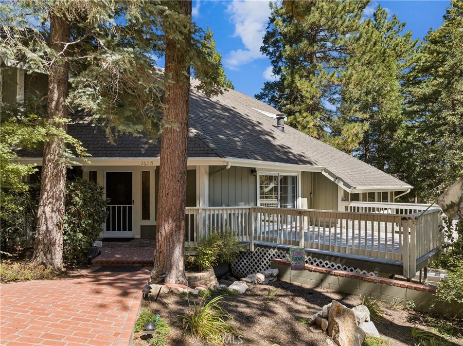 Property photo for 26215 Spyglass, Lake Arrowhead, CA