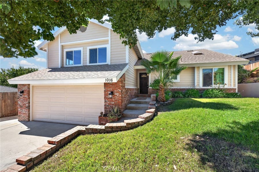 Property photo for 1016 La Feliz, Redlands, CA