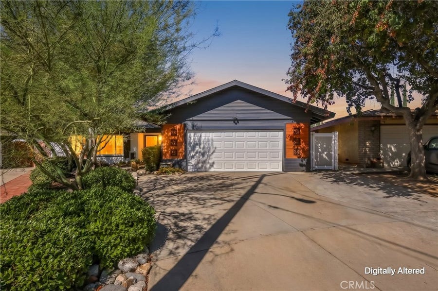 Property photo for 360 Canyon View, Calimesa, CA