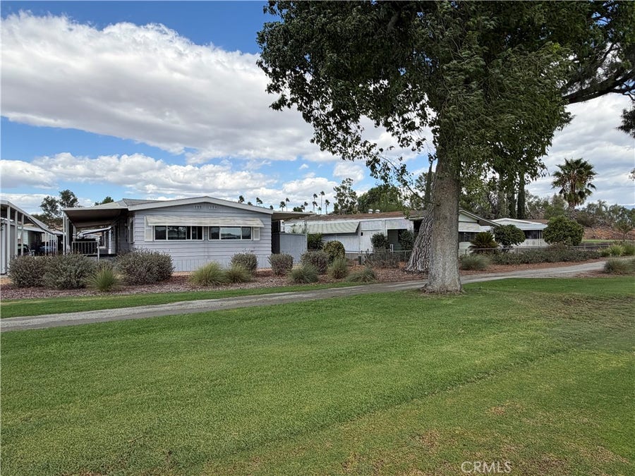 Property photo for 5001 W Florida Avenue, #452, Hemet, CA