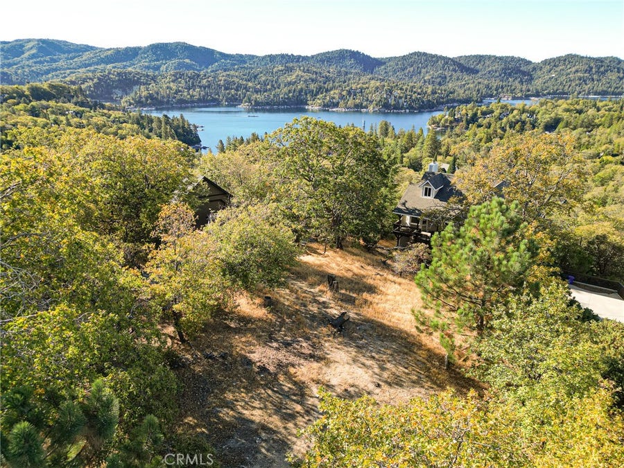 Property photo for 28731 Bryce Dr, Lake Arrowhead, CA