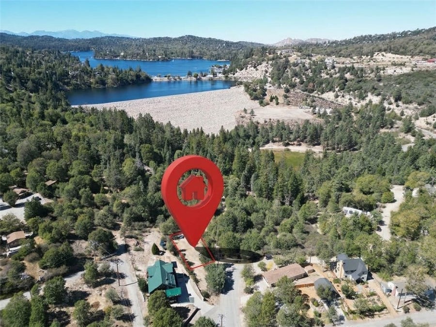 Property photo for 29521 Pineridge, Cedar Glen, CA