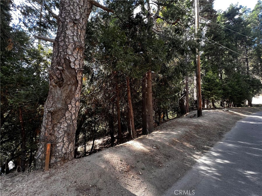 Property photo for 0 Arbula Dr./0 Valle Dr., Crestline, CA