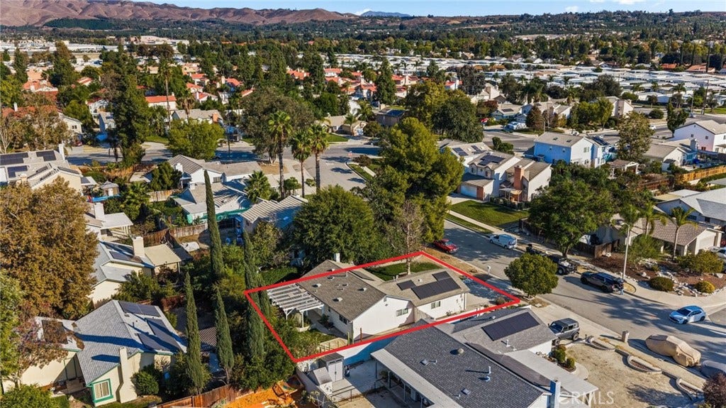 1557 Cambridge Avenue, Redlands, CA 92374