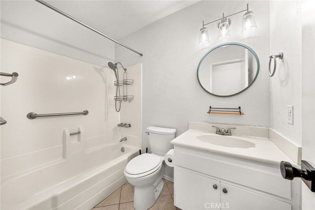 1557 Cambridge Avenue, Redlands, CA 92374