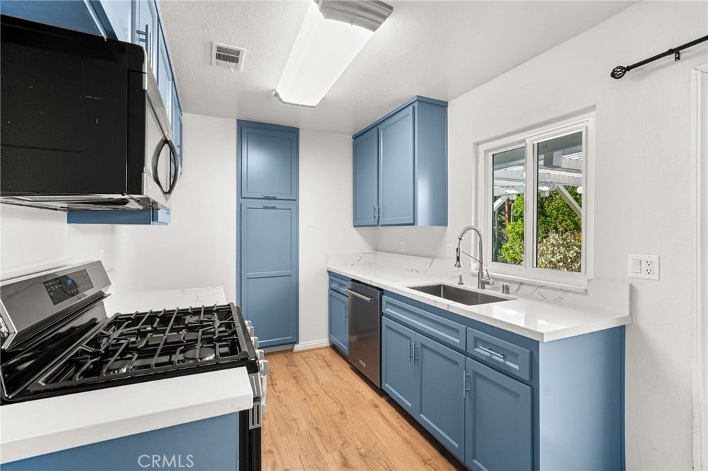 1557 Cambridge Avenue, Redlands, CA 92374