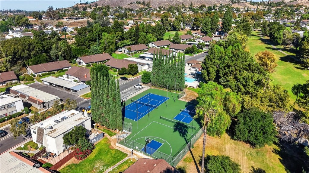6300 Avenue Juan Diaz, Riverside, CA 92509
