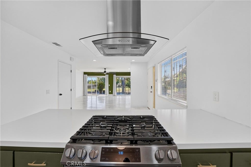 6300 Avenue Juan Diaz, Riverside, CA 92509