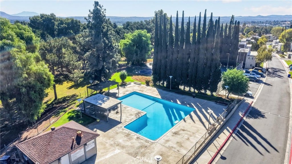 6300 Avenue Juan Diaz, Riverside, CA 92509