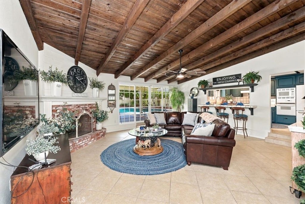 2791 Bronco Lane, Norco, CA 92860 Family room with access to pool and spa