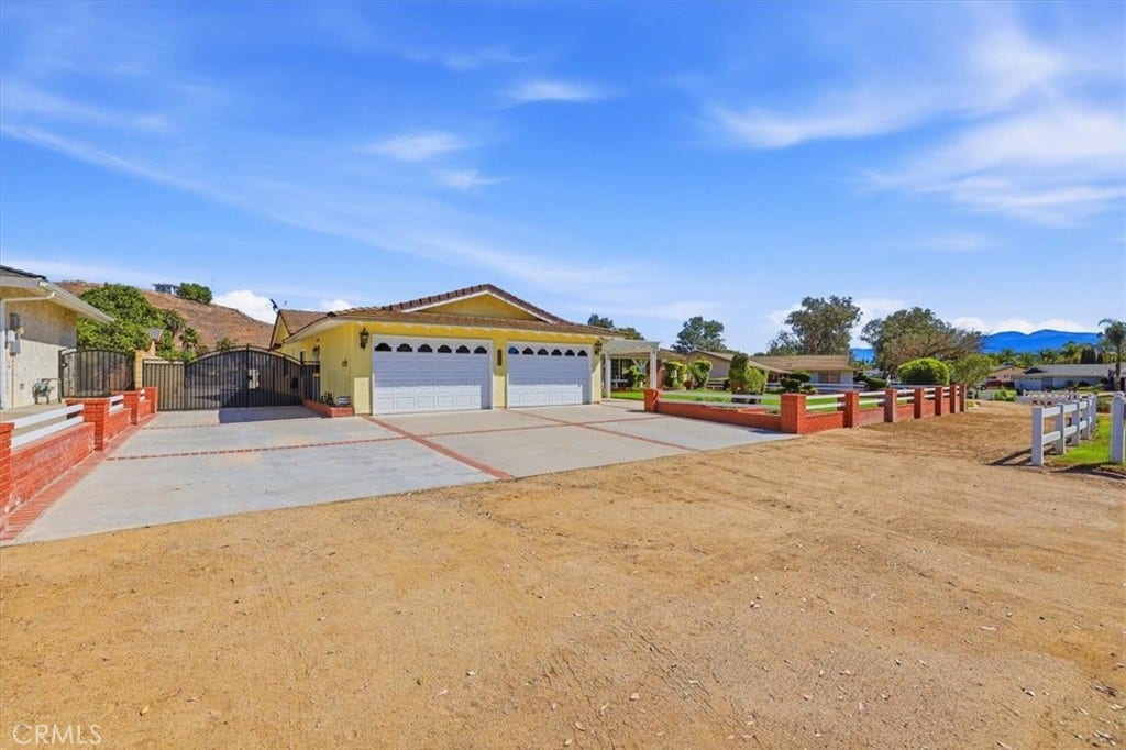 2791 Bronco Lane, Norco, CA 92860 3 car attached garage + plenty of parking + RV access