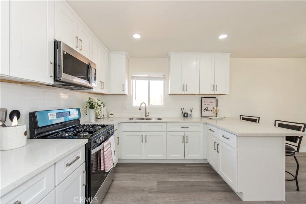 15105 Condor, Victorville, CA 92394