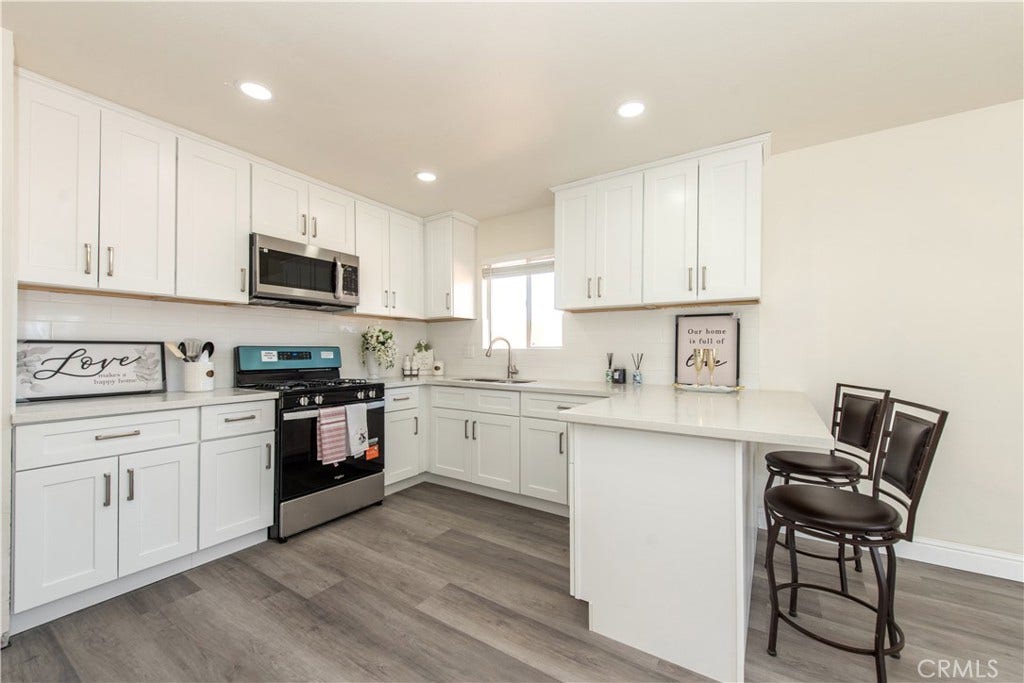 15105 Condor, Victorville, CA 92394