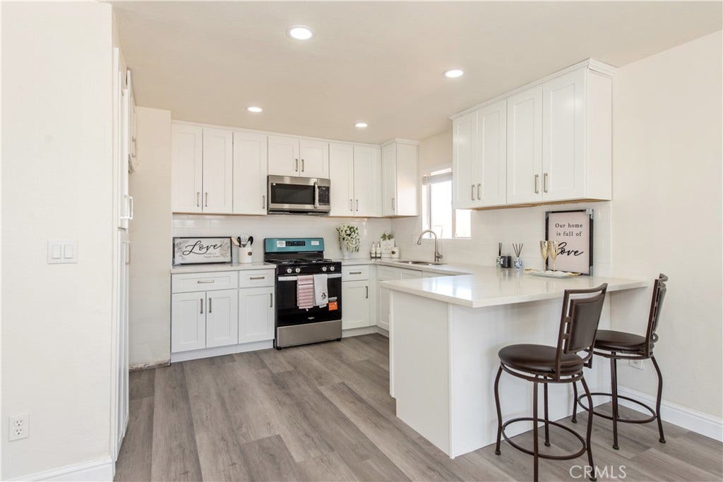 15105 Condor, Victorville, CA 92394