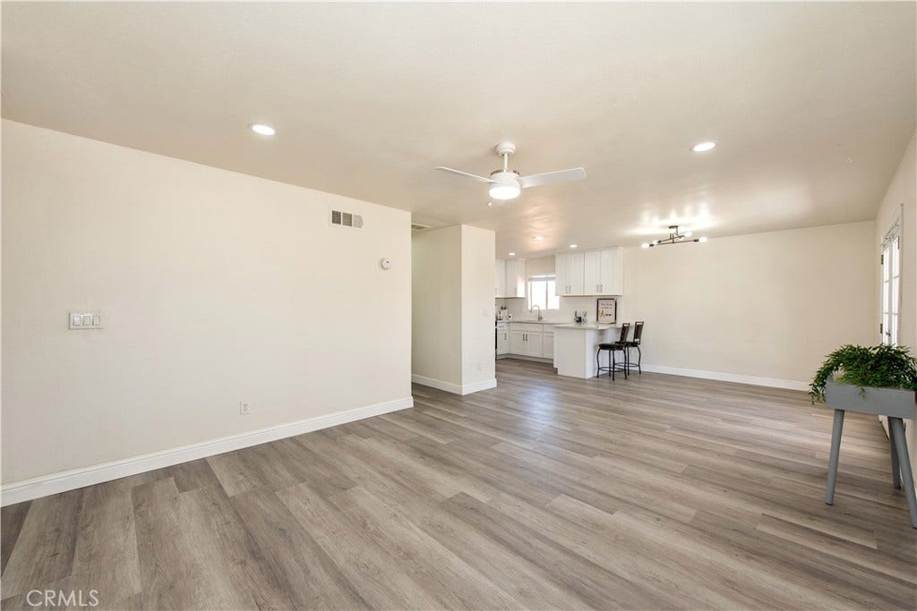 15105 Condor, Victorville, CA 92394