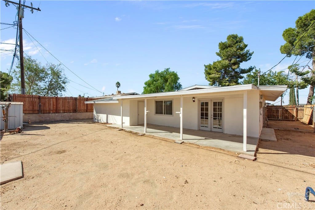 15105 Condor, Victorville, CA 92394