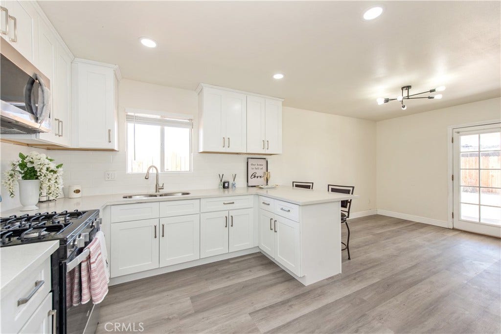 15105 Condor, Victorville, CA 92394
