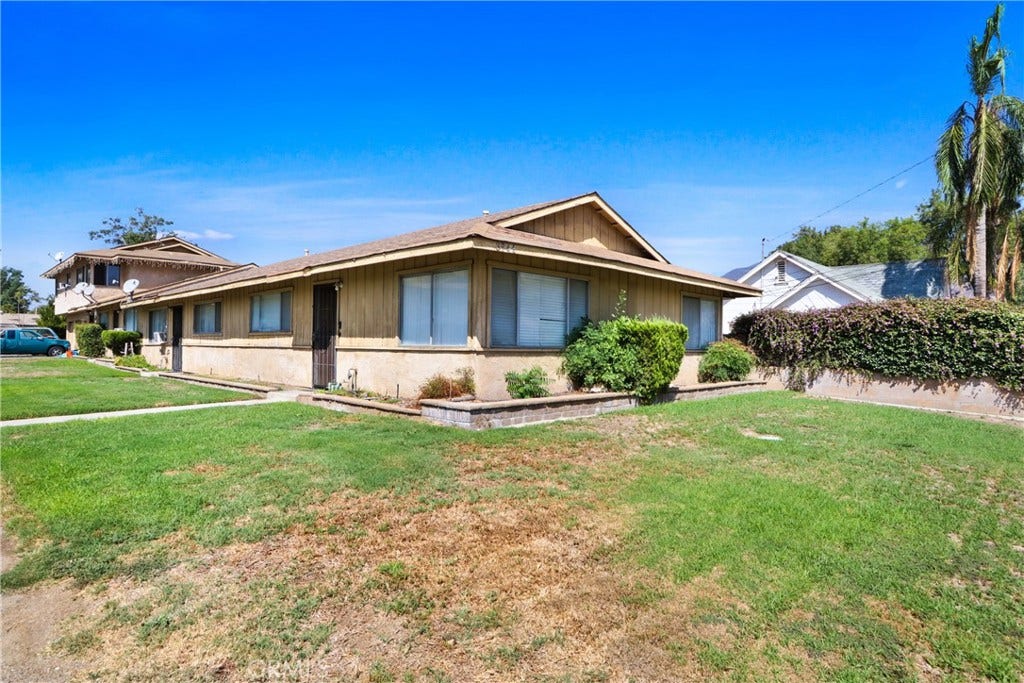 3946 Severence, San Bernardino, CA 92405 3946 Severence, San Bernardino, CA 92405