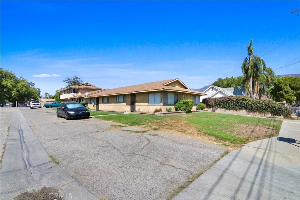 3946 Severence, San Bernardino, CA 92405 3946 Severence, San Bernardino, CA 92405