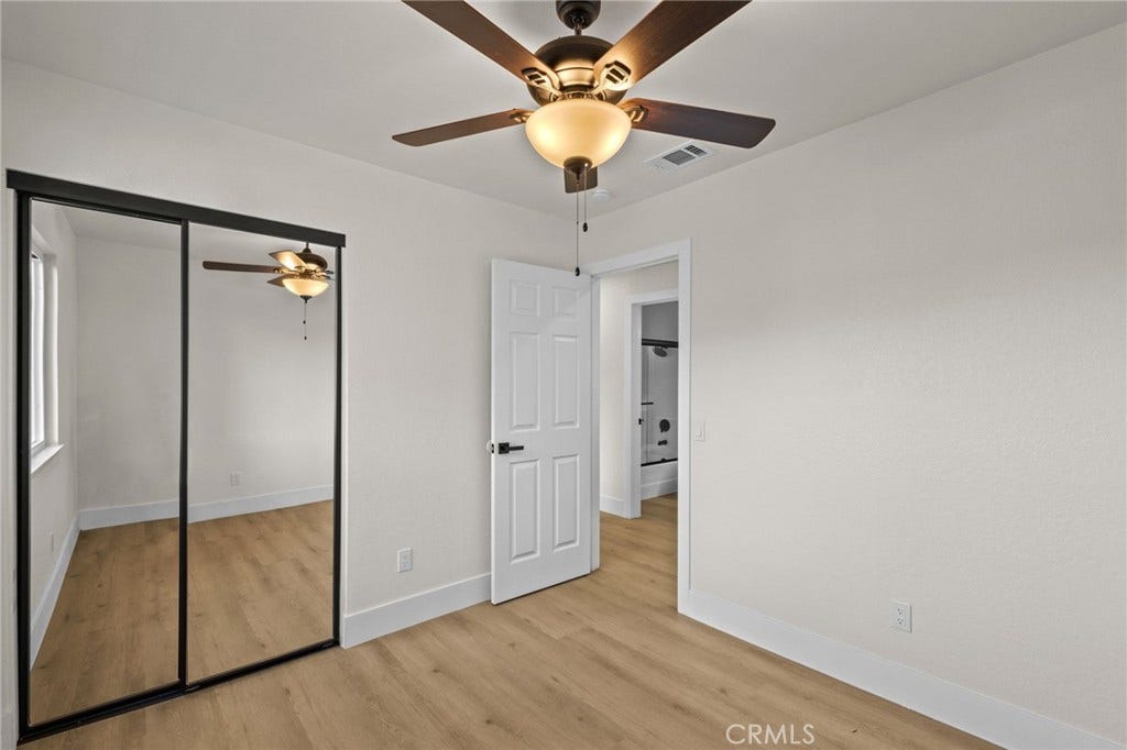 156 S Loretta Avenue, Rialto, CA 92376 156 S Loretta Avenue, Rialto, CA 92376