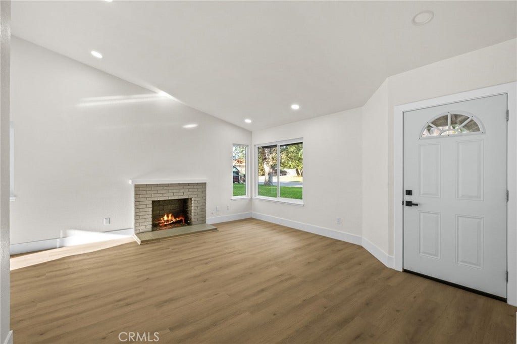 156 S Loretta Avenue, Rialto, CA 92376 156 S Loretta Avenue, Rialto, CA 92376