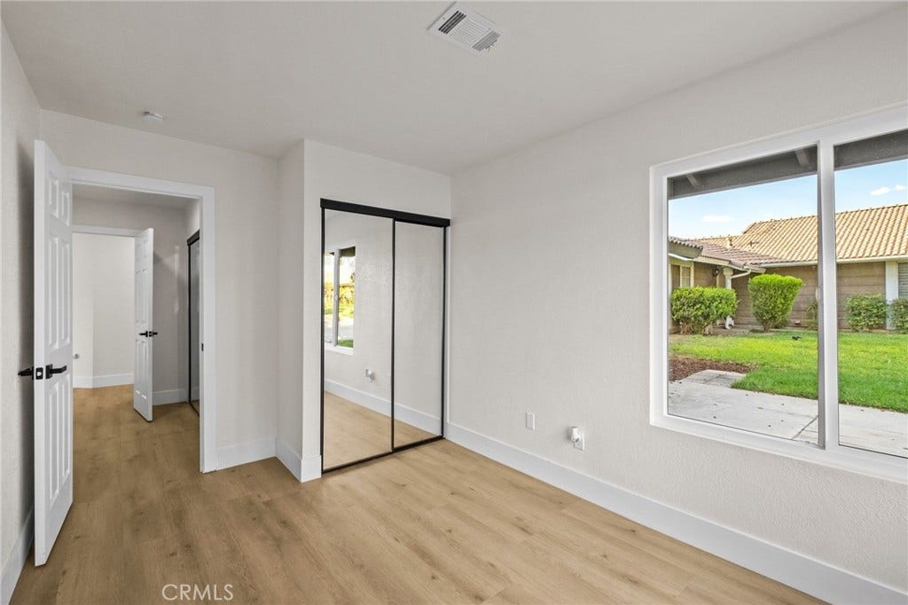 156 S Loretta Avenue, Rialto, CA 92376 156 S Loretta Avenue, Rialto, CA 92376