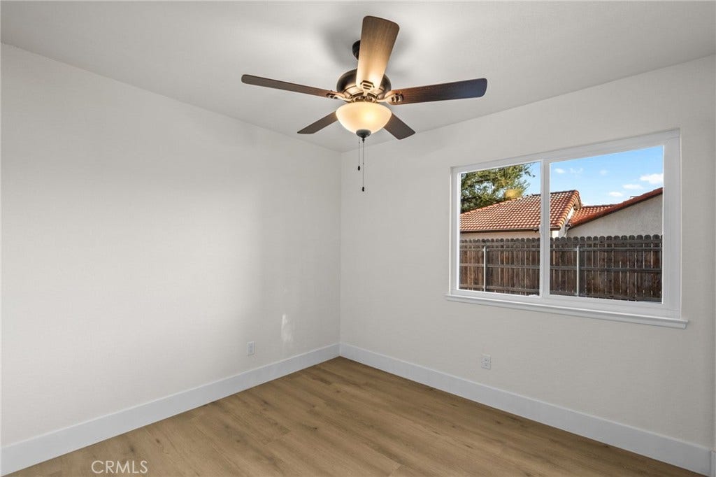 156 S Loretta Avenue, Rialto, CA 92376 156 S Loretta Avenue, Rialto, CA 92376