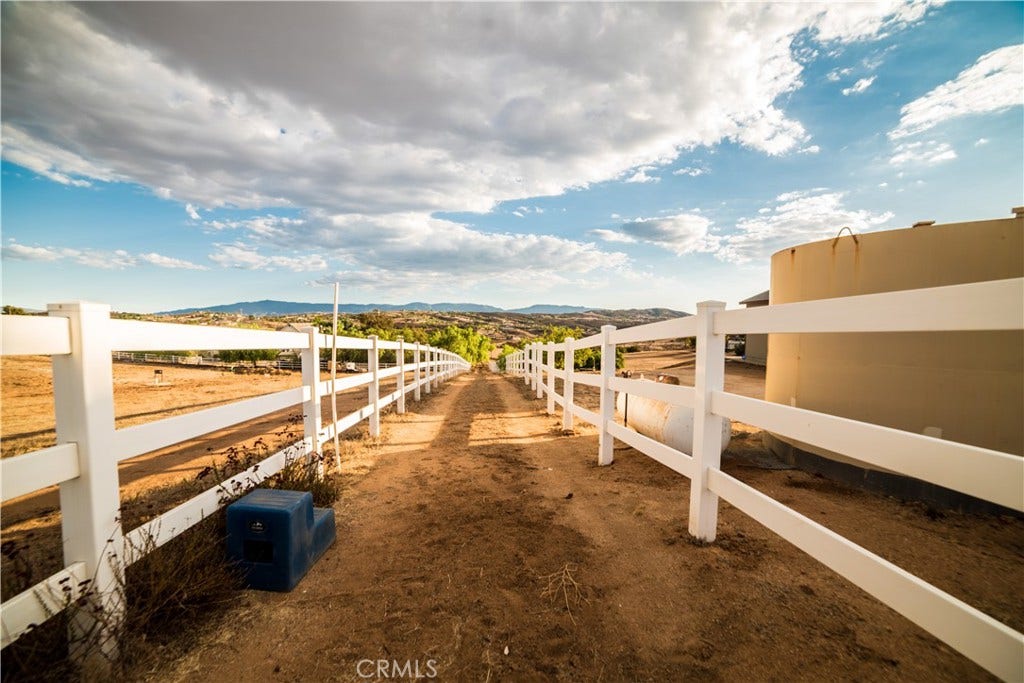 0 Dundee Lane, Temecula, CA 92592 Driveway #2