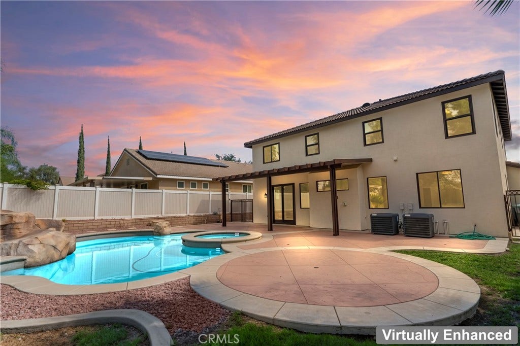 976 Hemingway, Corona, CA 92878 976 Hemingway, Corona, CA 92878