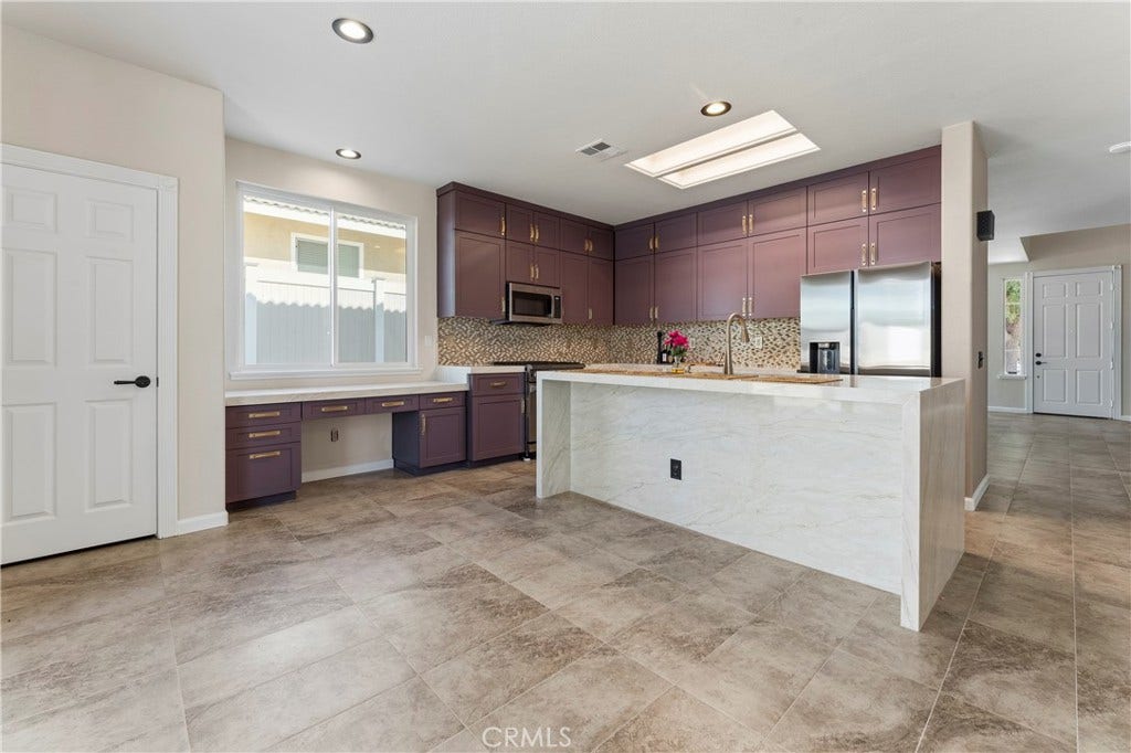 976 Hemingway, Corona, CA 92878 976 Hemingway, Corona, CA 92878