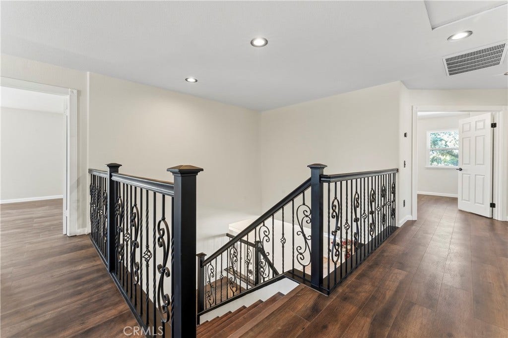 976 Hemingway, Corona, CA 92878 976 Hemingway, Corona, CA 92878