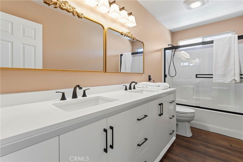 976 Hemingway, Corona, CA 92878 976 Hemingway, Corona, CA 92878
