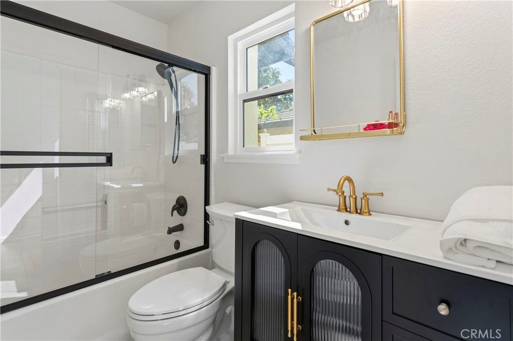 976 Hemingway, Corona, CA 92878 976 Hemingway, Corona, CA 92878