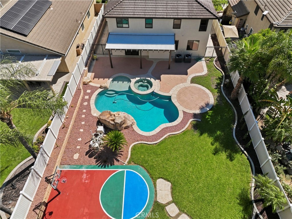 976 Hemingway, Corona, CA 92878 976 Hemingway, Corona, CA 92878
