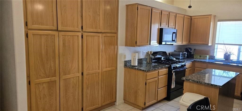 9739 Warwick, Desert Hot Springs, CA 92240