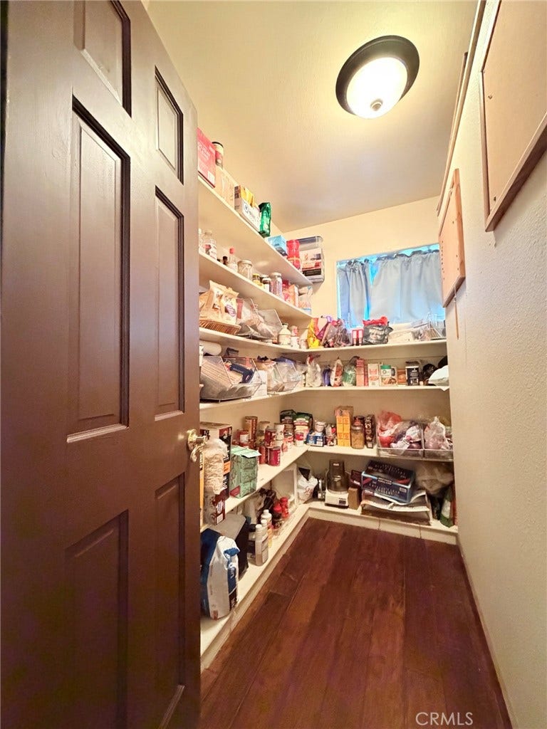 934 Teakwood, Lake Arrowhead, CA 92352 934 Teakwood, Lake Arrowhead, CA 92352